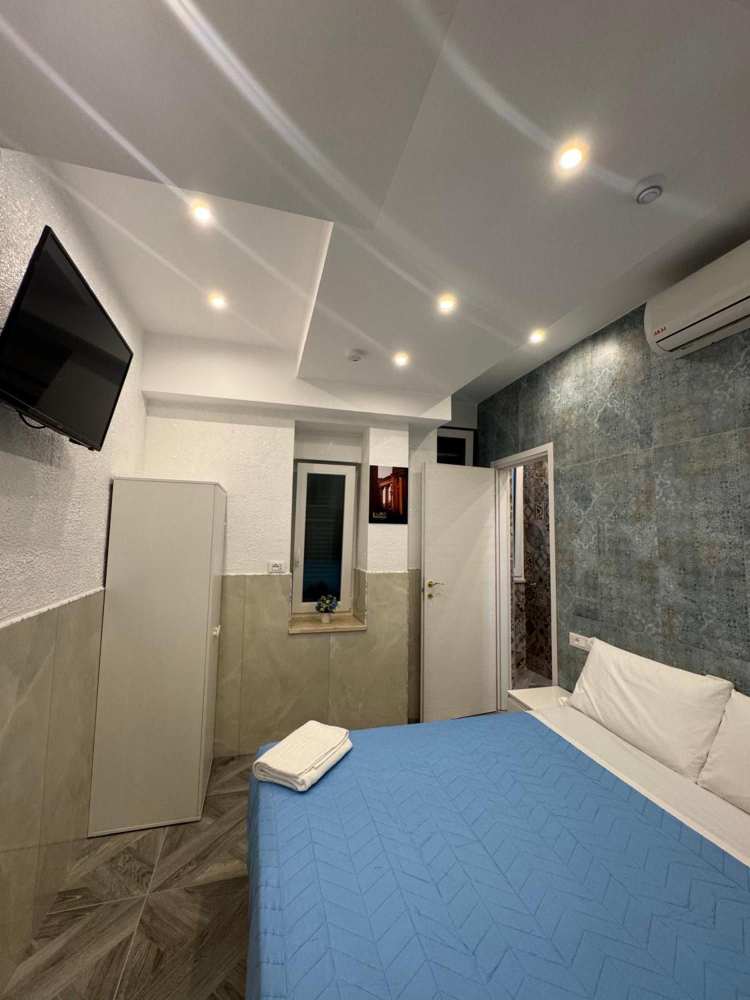 Acomodação com café da manhã  Luxor Eco Casa E Per Vacanze In Centro Piazza Bologna, Colosseo, Piazza Di Spagna, Vaticano, San Pietro, Sapienza, Fontana Di Trevi, Piazza Navona, Trastevere, Tiburtina, Termini, Aeroporto Roma