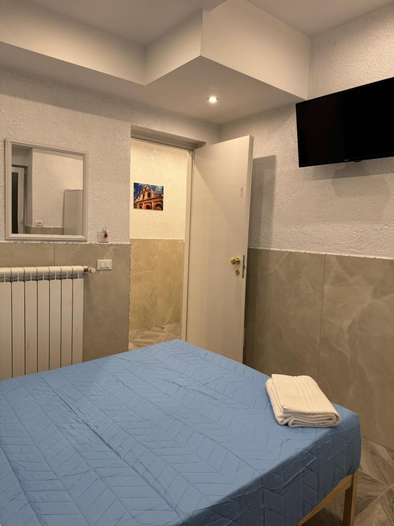 Luxor Eco Casa E Per Vacanze In Centro Piazza Bologna, Colosseo, Piazza Di Spagna, Vaticano, San Pietro, Sapienza, Fontana Di Trevi, Piazza Navona, Trastevere, Tiburtina, Termini, Aeroporto Acomodação com café da manhã  Roma