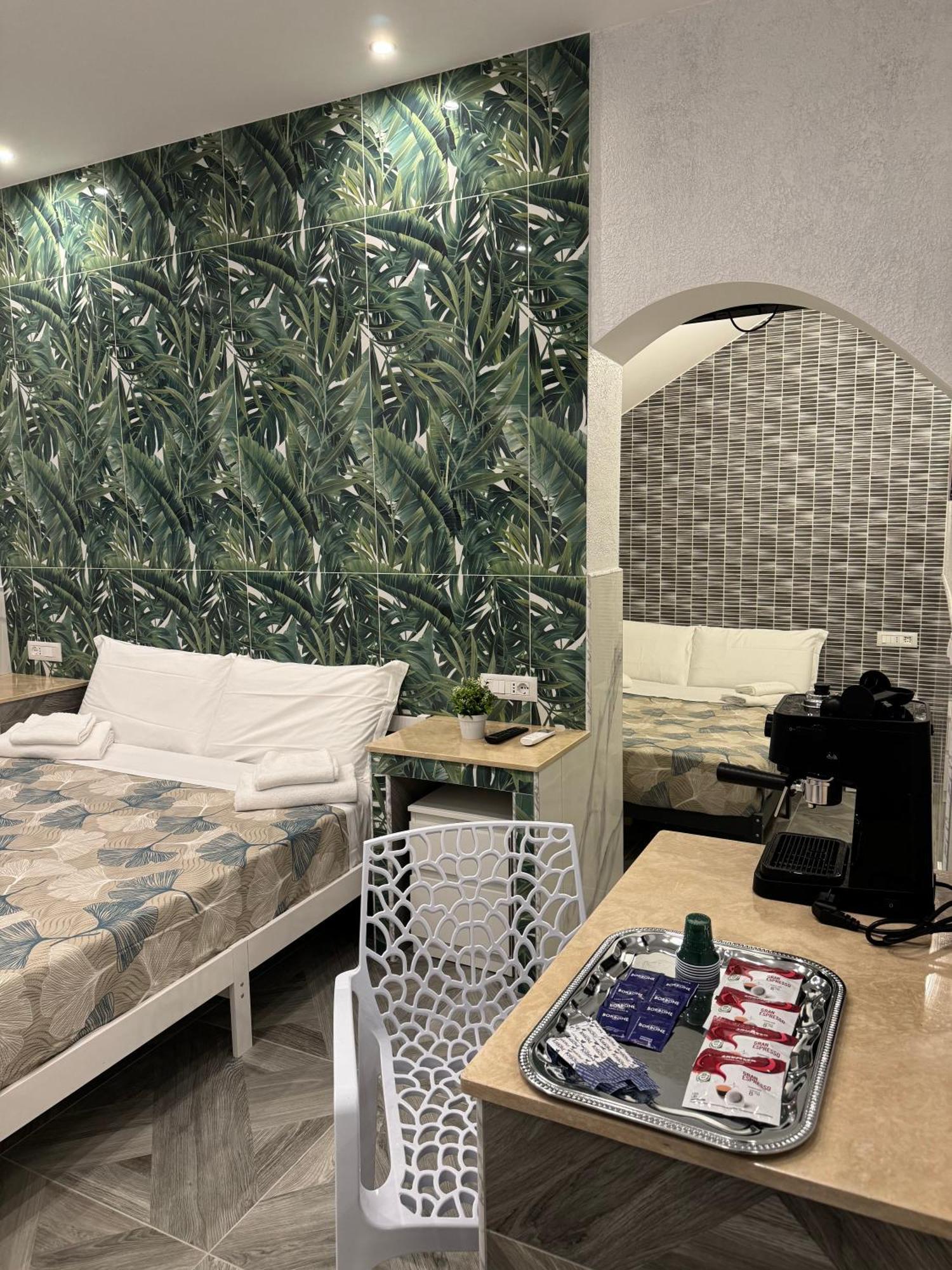 Luxor Eco Casa E Per Vacanze In Centro Piazza Bologna, Colosseo, Piazza Di Spagna, Vaticano, San Pietro, Sapienza, Fontana Di Trevi, Piazza Navona, Trastevere, Tiburtina, Termini, Aeroporto Acomodação com café da manhã  Roma