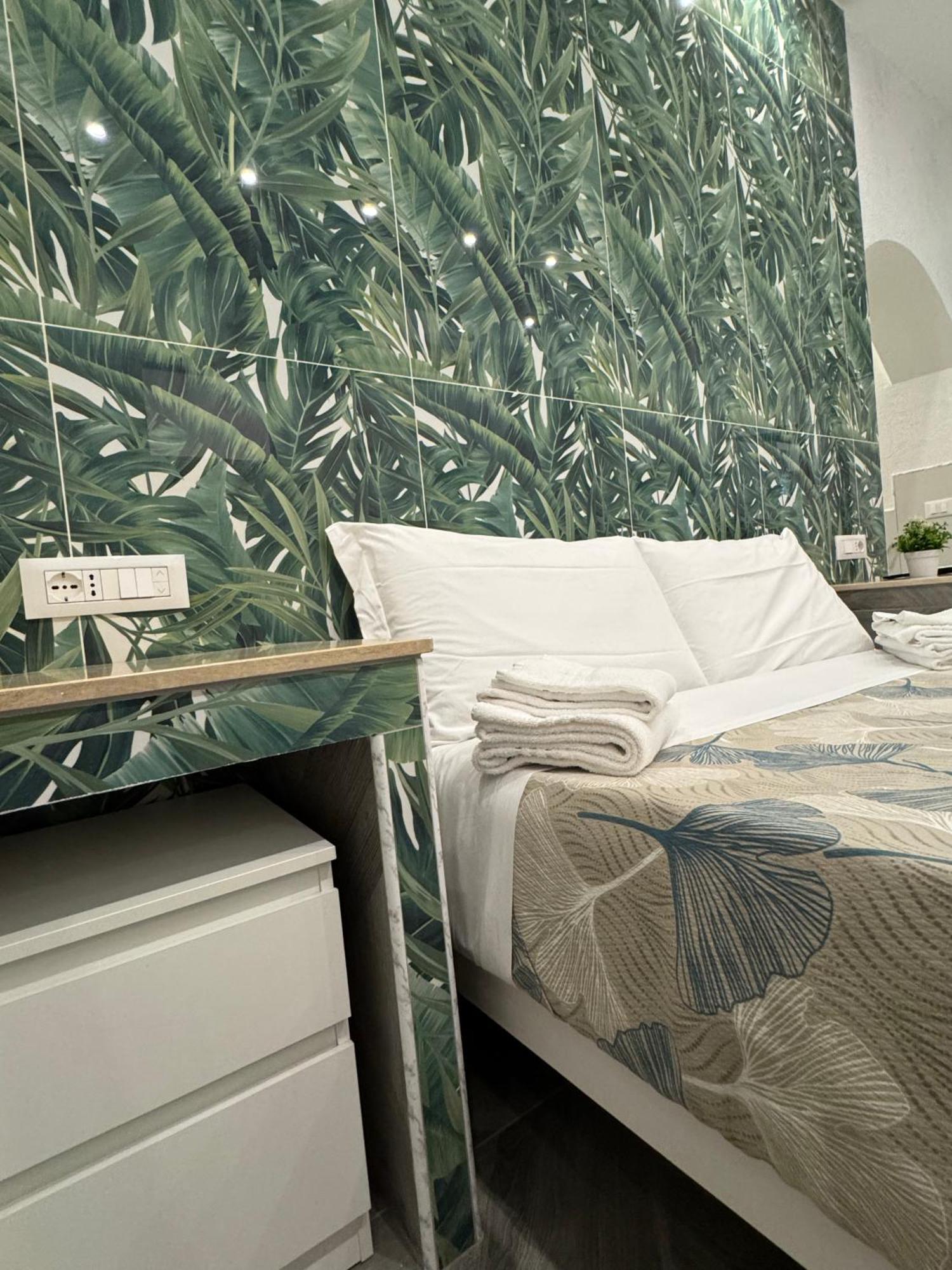 Luxor Eco Casa E Per Vacanze In Centro Piazza Bologna, Colosseo, Piazza Di Spagna, Vaticano, San Pietro, Sapienza, Fontana Di Trevi, Piazza Navona, Trastevere, Tiburtina, Termini, Aeroporto Alojamento de Acomodação e Pequeno-almoço
